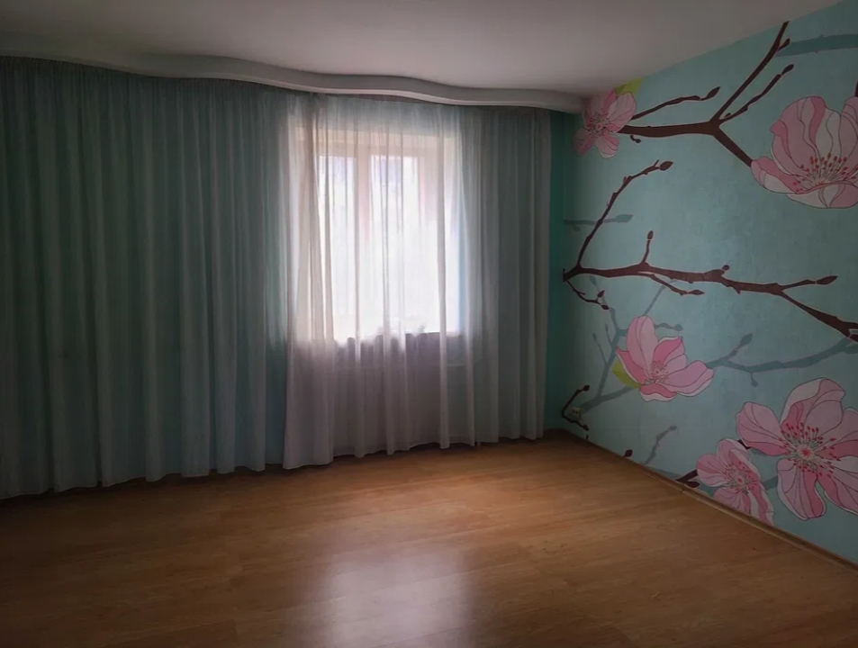 продажа трехкомнатной квартиры номер A-173849 в Киевском районе, фото номер 8